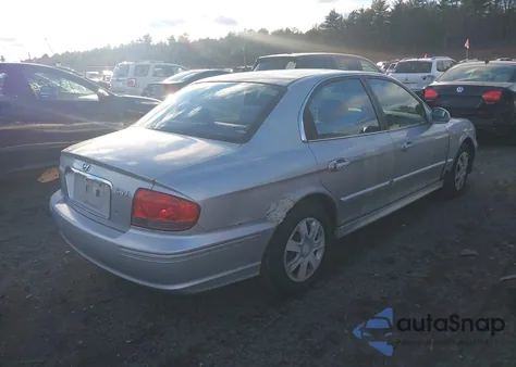 2004 Hyundai Sonata z USA, uszkodzony, nr VIN KMHWF25S84A093134